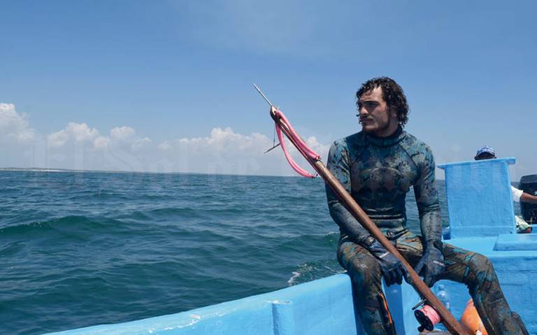 Video] Javier Gil, un cazador de las profundidades - El Sol de Tampico